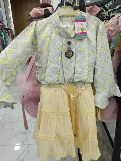 Stylish Yellow Baby Girls Outfit Set